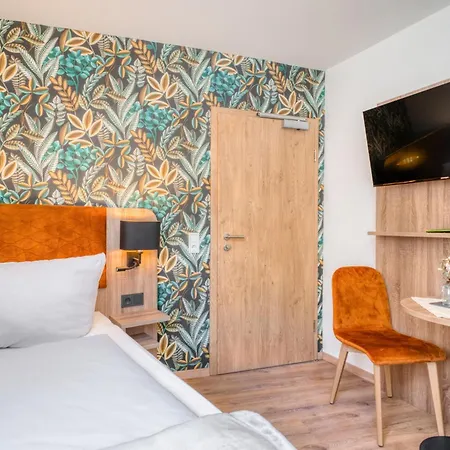 Haus Moselfranke * ツェルティンゲン・ラハティグ